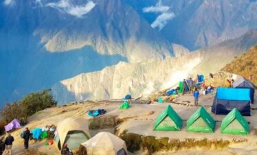 LARES Y MACHUPICCHU 4 DÍAS Y 3 NOCHES