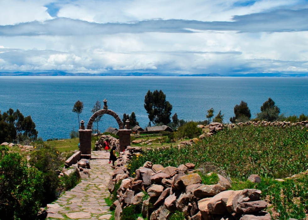 LAGO TITICACA 1 DÍA (UROS Y TAQUILE) - (4)